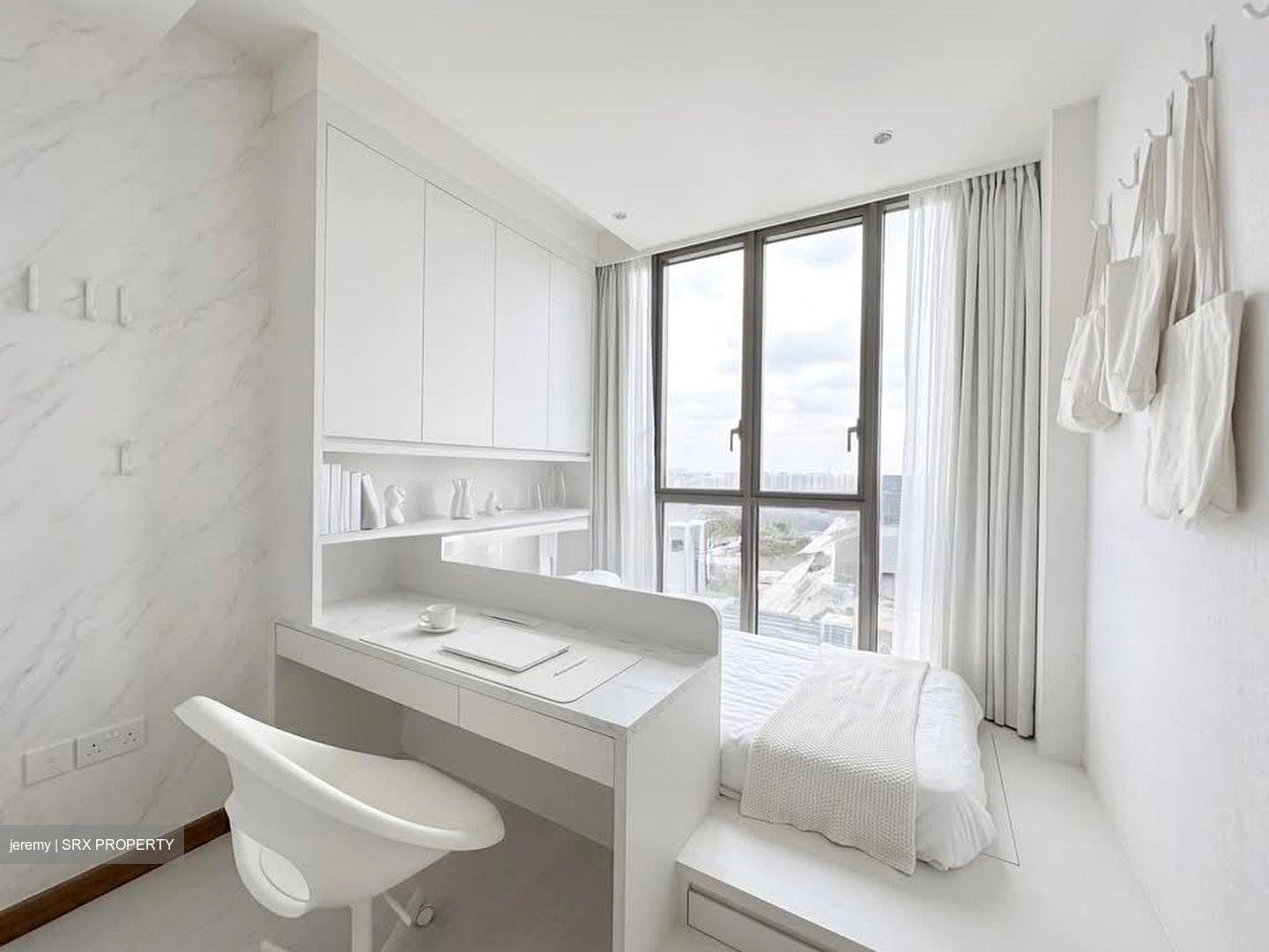 Park Place Residences At Plq (D14), Apartment #574518441